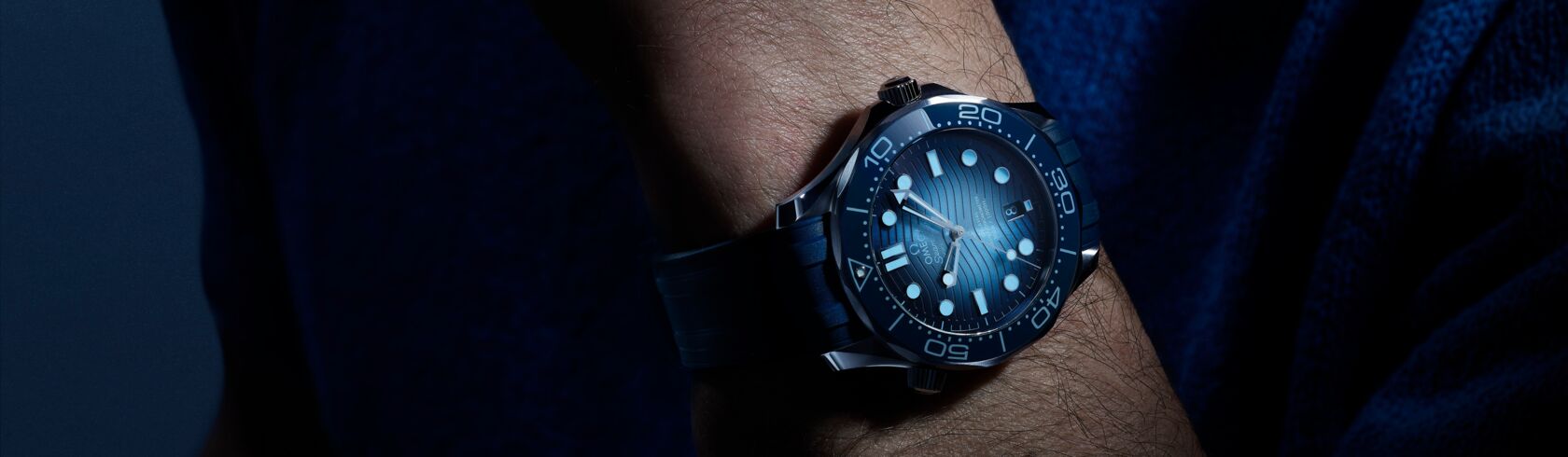 Omega_Diver 300m_Banner_Desktop